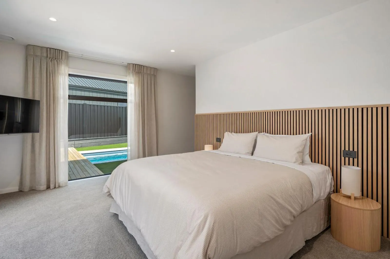 Heated Pool Gym Sauna Hot Tub Taupo